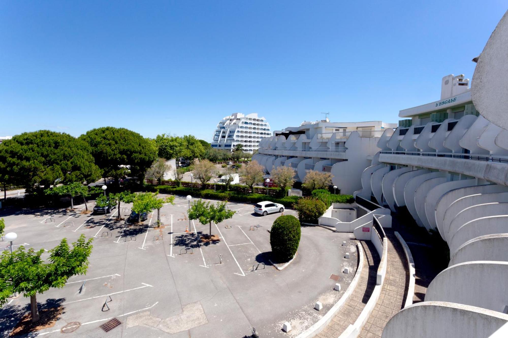 Chez Fabienne - Superbe Appartement Avec Vue Sur La Mer Et Parking La Grande-Motte Exterior photo